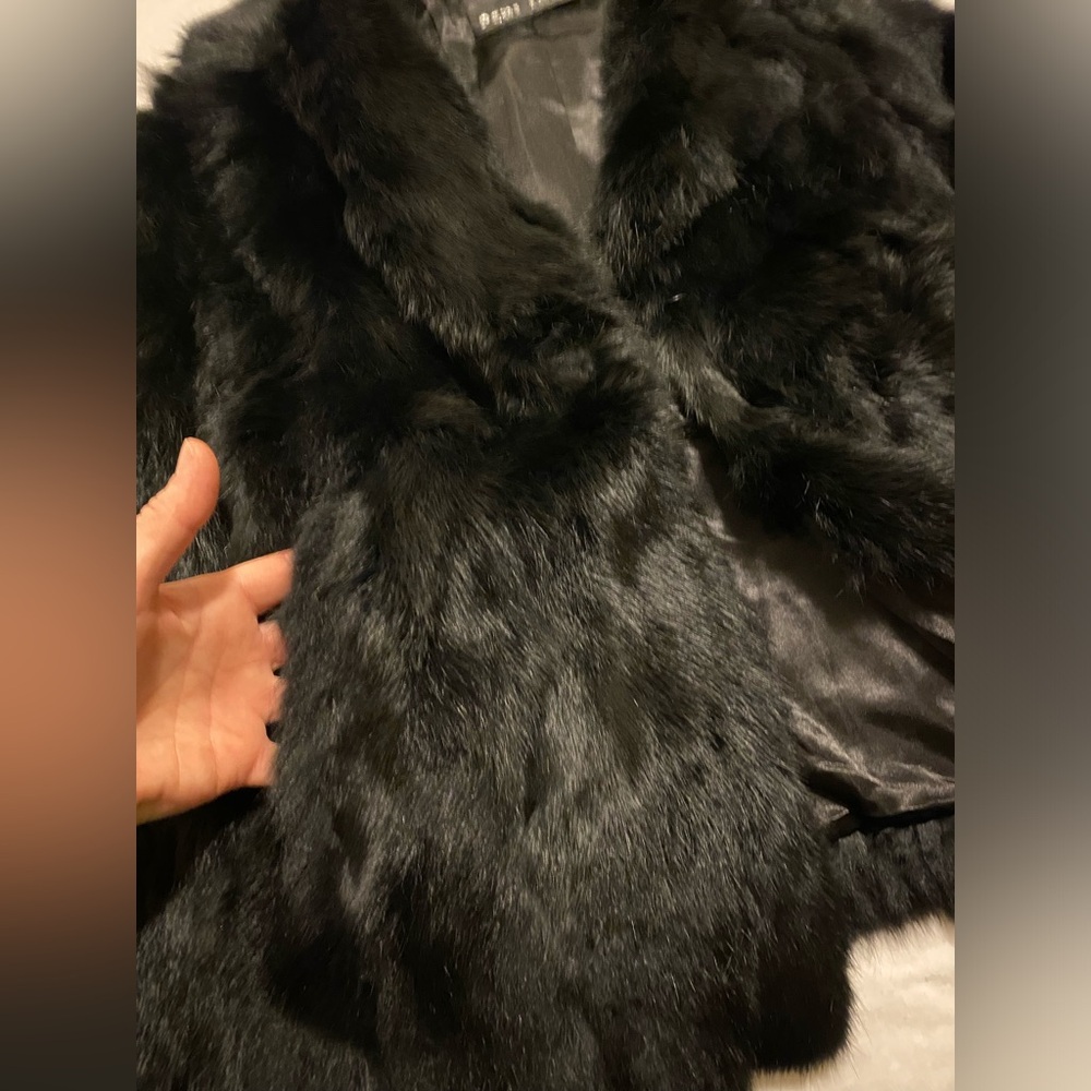 100% Rabbit Jacket - Picture 8 of 9